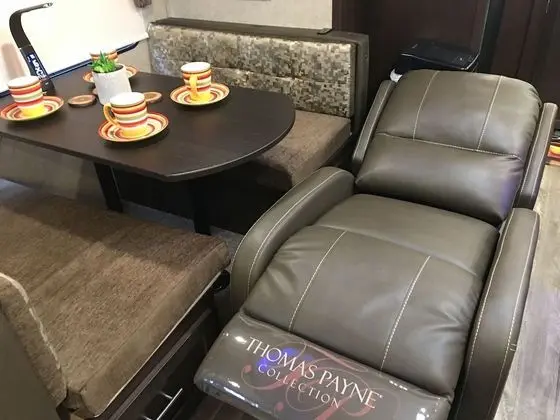 Honeymoon Karavan, 1 Yatak Odası