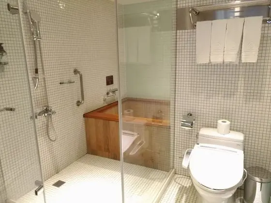 Deluxe Dört Kişilik Oda