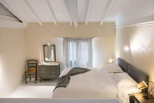 Maisonette with Sea View