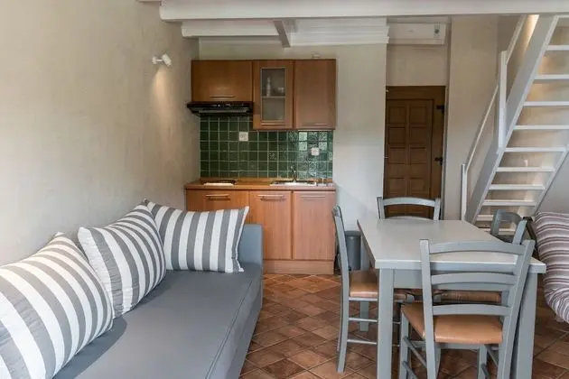 Maisonette with Sea View