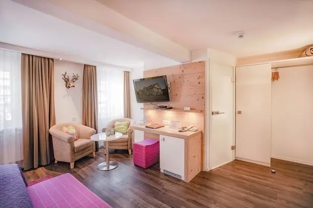 Comfort Tek Büyük Yataklı Oda