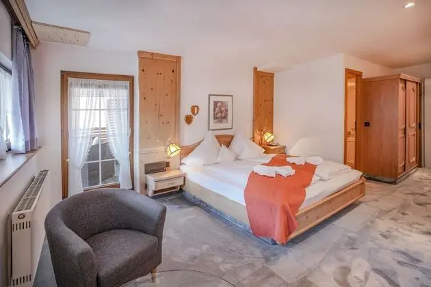 Comfort Tek Büyük Yataklı Oda