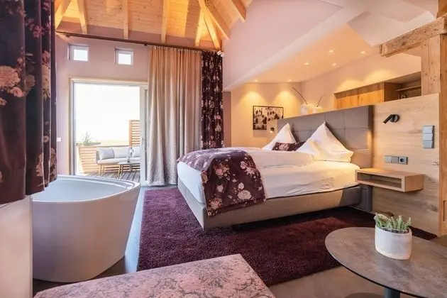 Deluxe Tek Büyük Yataklı Oda, Balkon