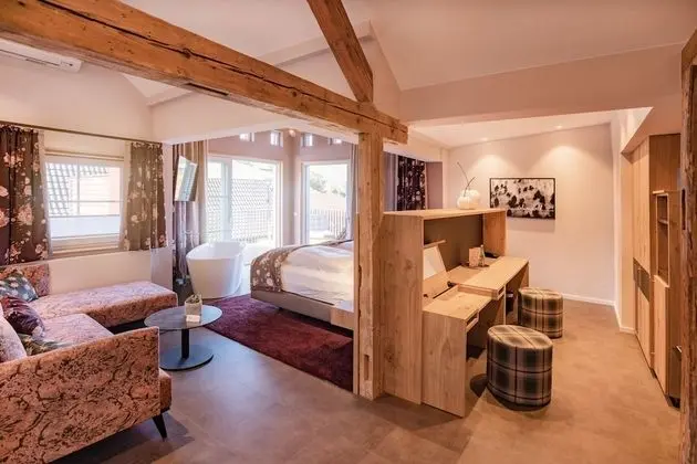 Deluxe Tek Büyük Yataklı Oda, Balkon