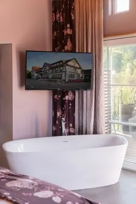 Deluxe Tek Büyük Yataklı Oda, Balkon