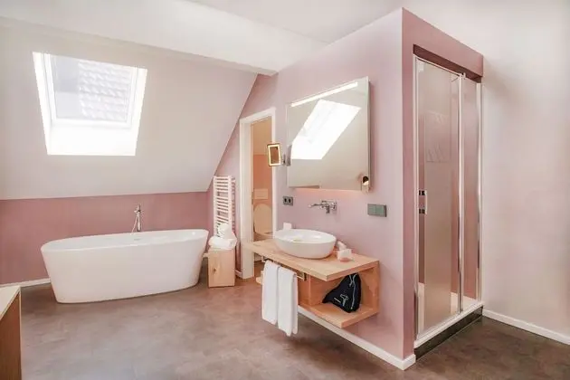 Deluxe Tek Büyük Yataklı Oda, Balkon