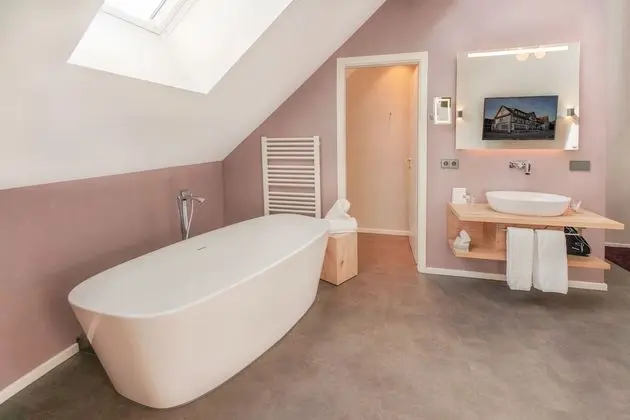 Deluxe Tek Büyük Yataklı Oda, Balkon