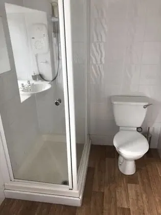 Comfort Süit, Banyolu/Duşlu