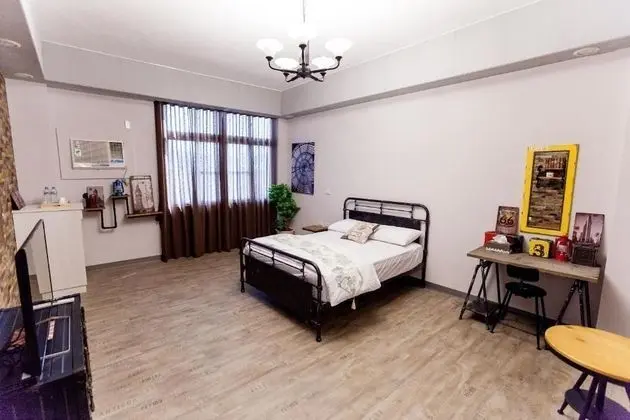 Gallery Tek Büyük Yataklı Oda
