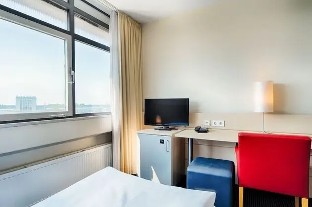 Comfort Tek Büyük veya İki Ayrı Yataklı Oda