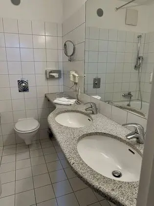Superior İki Ayrı Yataklı Oda