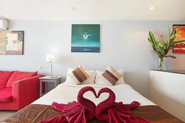 Deluxe Tek Büyük Yataklı Oda, Deniz Manzaralı