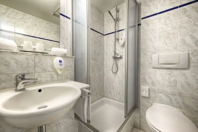 Comfort Dört Kişilik Oda