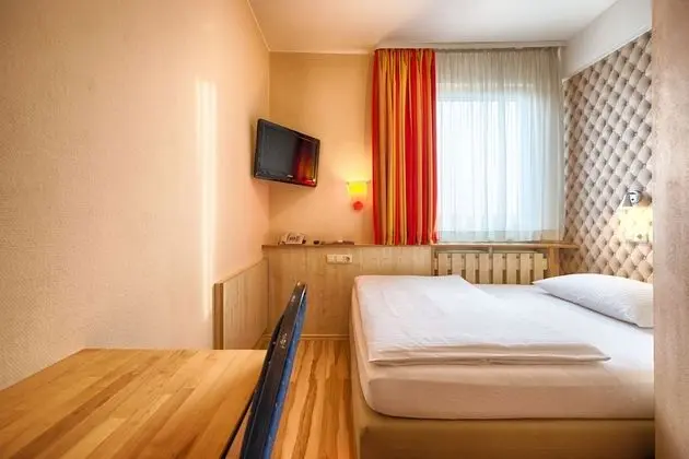 Comfort Tek Kişilik Oda