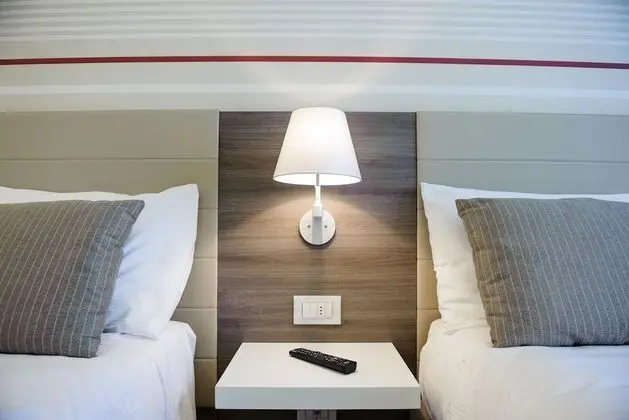 Comfort Üç Kişilik Oda, Şehir Manzaralı