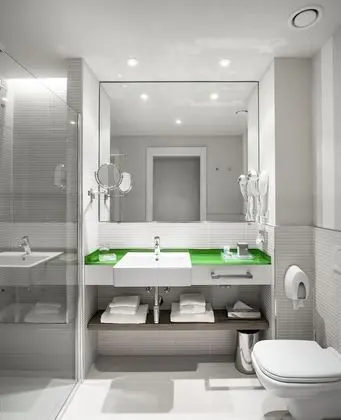 Comfort Üç Kişilik Oda, Şehir Manzaralı