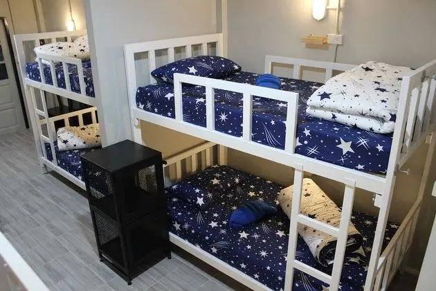 Ortak Ranzalı Oda, Karma Ranzalı Oda