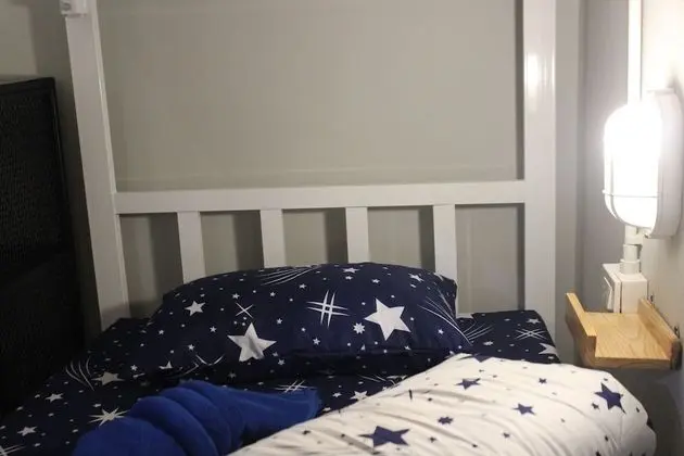 Ortak Ranzalı Oda, Karma Ranzalı Oda