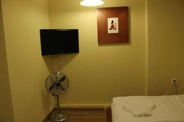 Standard Tek Büyük veya İki Ayrı Yataklı Oda