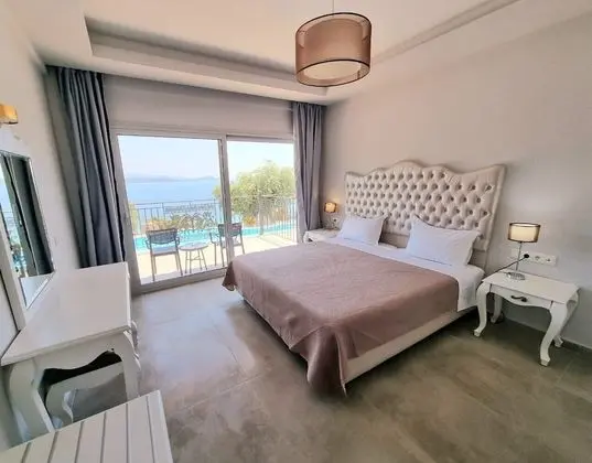 Stüdyo, Deniz Manzaralı