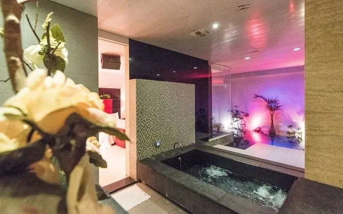 Grand Tek Büyük Yataklı Oda (Check in after 9PM)