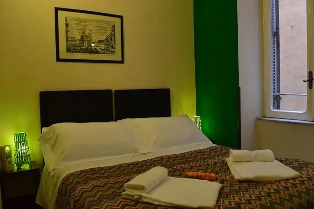 Tek Büyük veya İki Ayrı Yataklı Oda