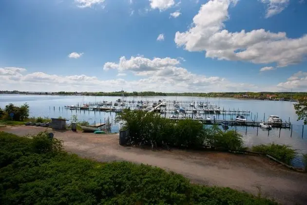 Apart Daire, 2 Yatak Odası, Teras, Deniz Manzaralı (Linen Excluded)