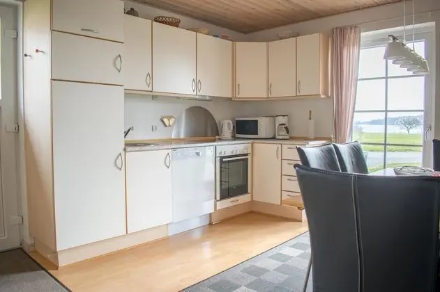 Ev, 4 Yatak Odası, Jakuzi (Linen Excluded)