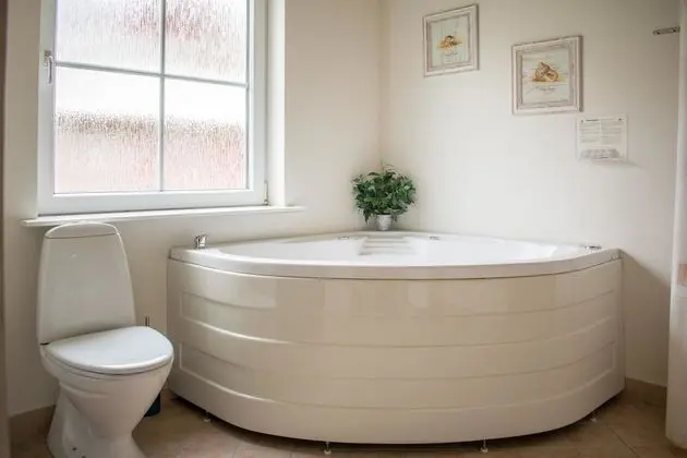 Ev, 4 Yatak Odası, Jakuzi (Linen Excluded)