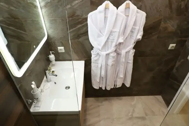 Deluxe Tek Büyük veya İki Ayrı Yataklı Oda