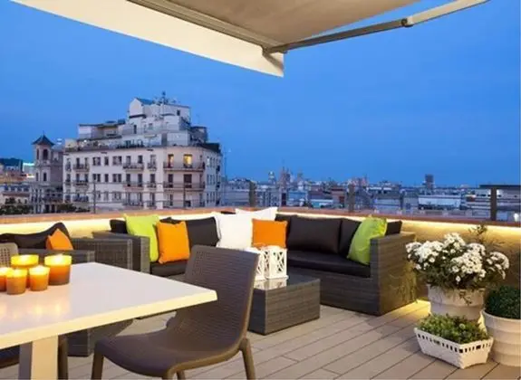 Çatı Katı Süiti (Penthouse), Teras