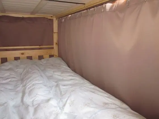 Ortak Ranzalı Oda, Sadece erkekler için (2nd Floor)