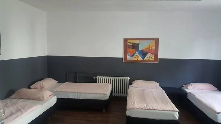 Basic Dört Kişilik Oda