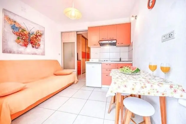 Apart Daire (Ennio - 100m from the beach - A1 Nara)