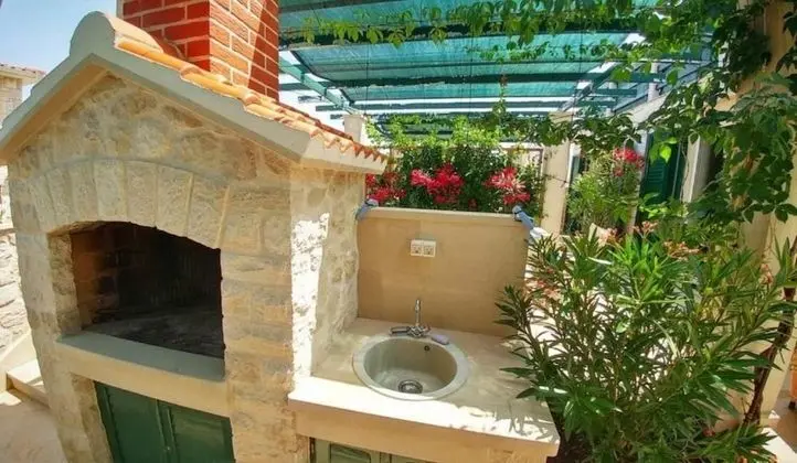 Apart Daire (Ennio - 100m from the beach - A1 Nara)