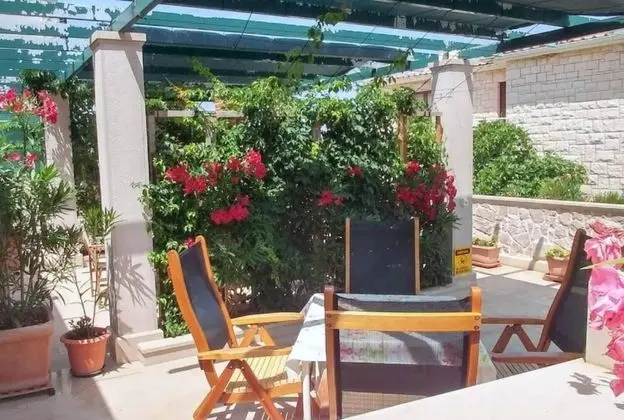 Apart Daire (Ennio - 100m from the beach - A1 Nara)