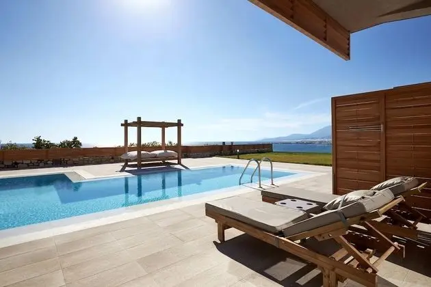 Tek Büyük Yataklı Oda (Swim Up)
