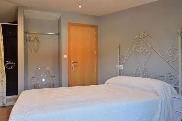 Tek Büyük Yataklı Oda, 1 Büyük (Queen) Boy Yatak, Balkon, Üzüm Asması Manzaralı