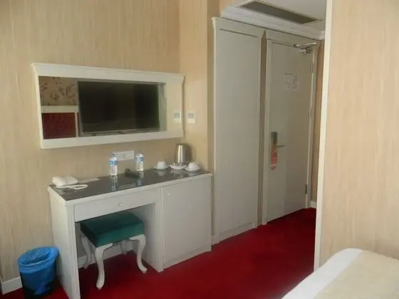 Standard Tek Büyük veya İki Ayrı Yataklı Oda