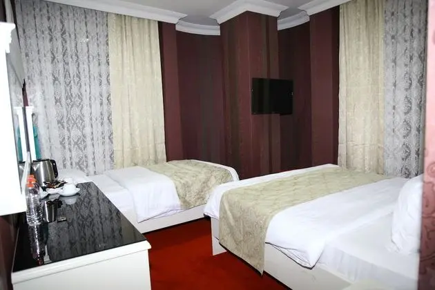 Standard Üç Kişilik Oda