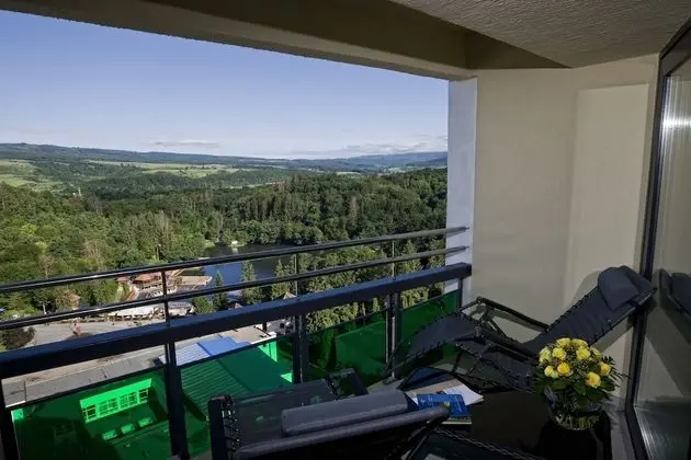 Deluxe Tek Büyük veya İki Ayrı Yataklı Oda, Balkon