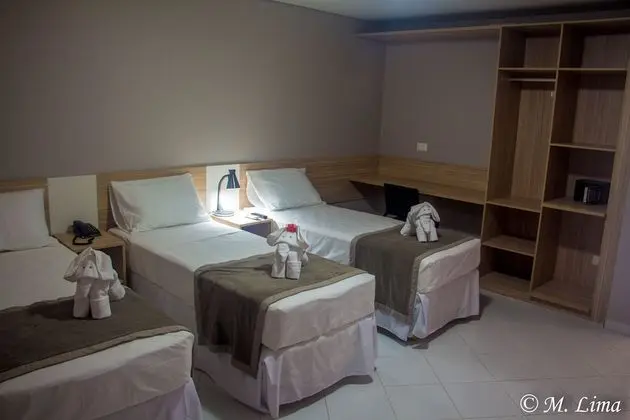 Üç Kişilik Oda, 3 Tek Kişilik Yatak