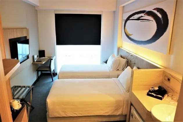 Superior Tek Büyük veya İki Ayrı Yataklı Oda