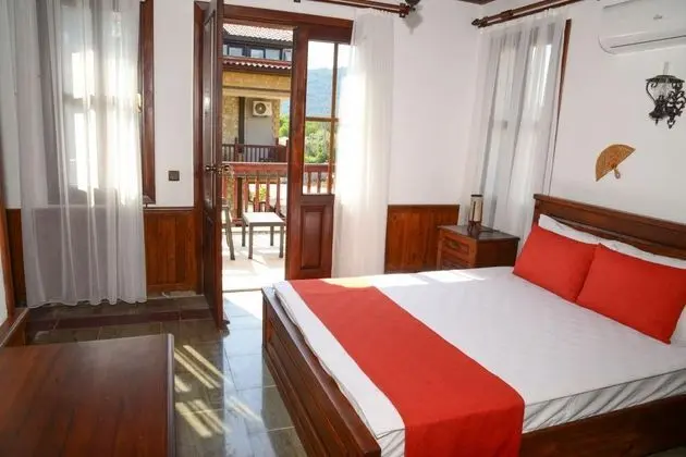 Standart Oda, Bahçe Manzaralı, Balkonlu