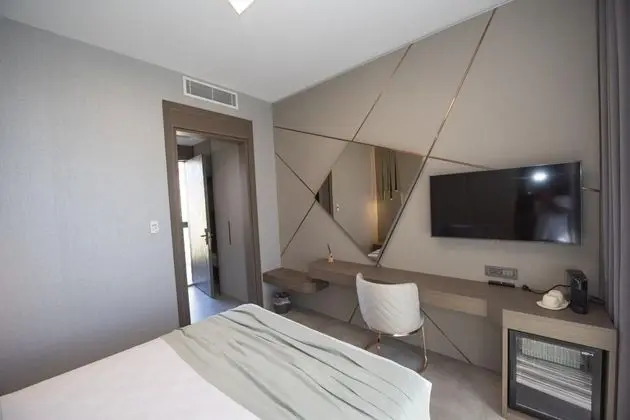 Exclusive Room, Havuz Manzaralı, Havuzlu