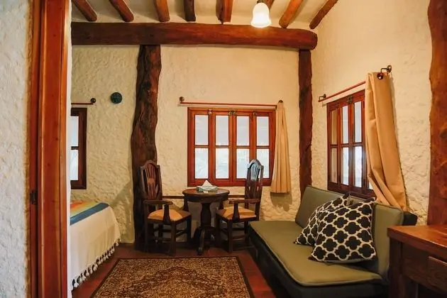 Deluxe Apart Daire, 1 En Büyük (King) Boy Yatak ve Çekyat, Küçük Mutfak, Havuz Manzaralı