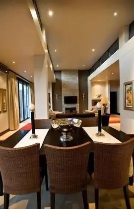 Luxury Oda (Entabeni Luxury)