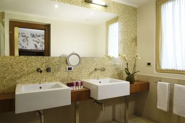 Junior Süit, Özel Banyo, Kule