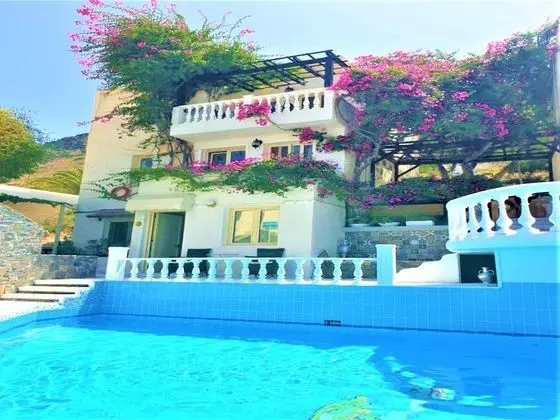 Villa, 3 Yatak Odası, Sigara İçilebilir, Balkon