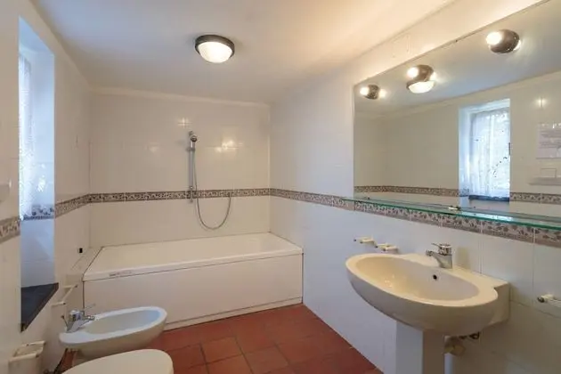Villa, 5 Yatak Odası, Sigara İçilebilir, Şömine